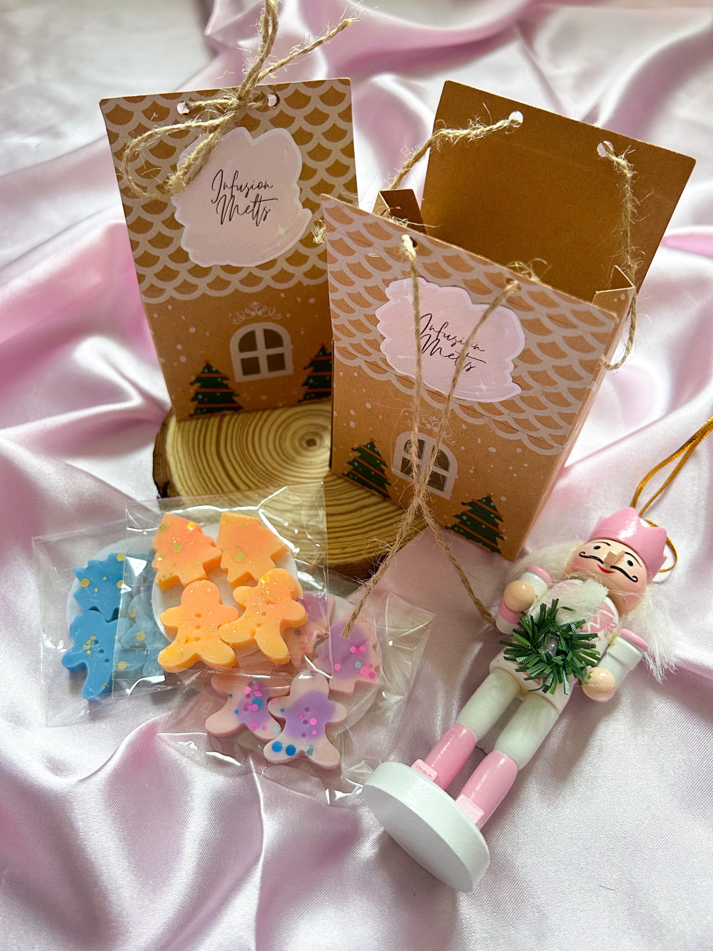 Gingerbread House Gift Box