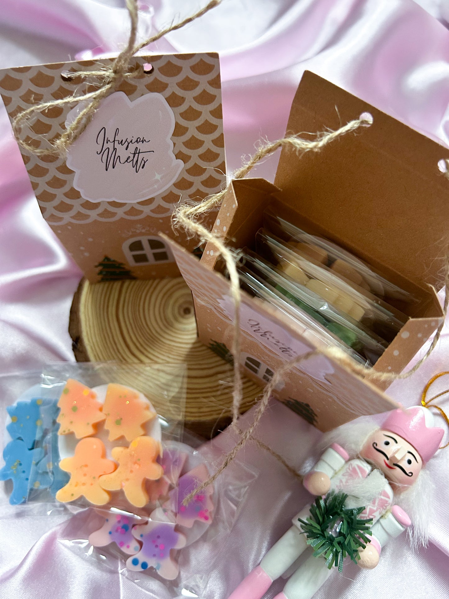 Gingerbread House Gift Box