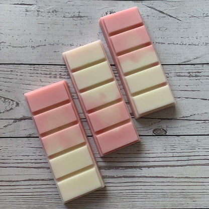 'Strawberries & Cream' Wax Melt Snapbar